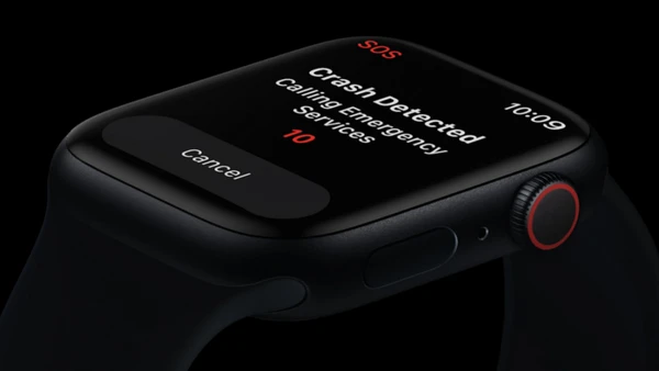 Apple Watch Series 8 41mm Aluminum Silver: Σε βοηθάει σε έκτακτη ανάγκη