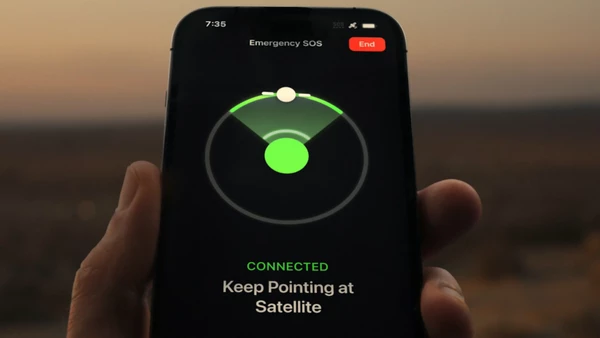 Apple iPhone 14 Pro 1TB: Emergency SOS via Satellite