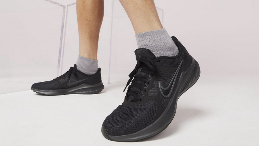 nike cw3413 002