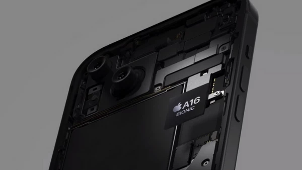 Apple iPhone 15 128GB: Επεξεργαστής για όλα & μεγάλη ανθεκτικότητα