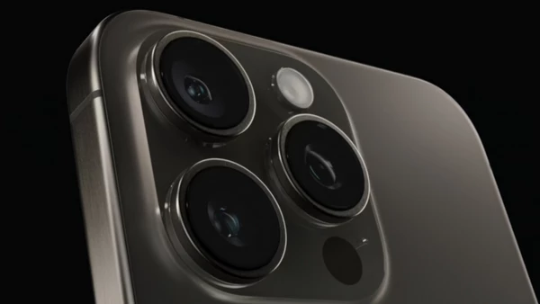 Apple iPhone 15 Pro Max 1TB: Λήψεις γεμάτες λεπτομέρεια