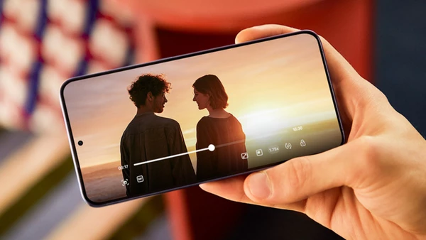 Samsung Galaxy S24 256GB: Υπέροχη οθόνη