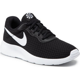 nike women's tanjun shoes